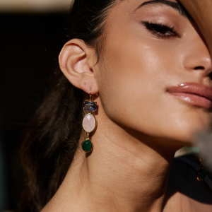 orecchini con cristalli azzurri